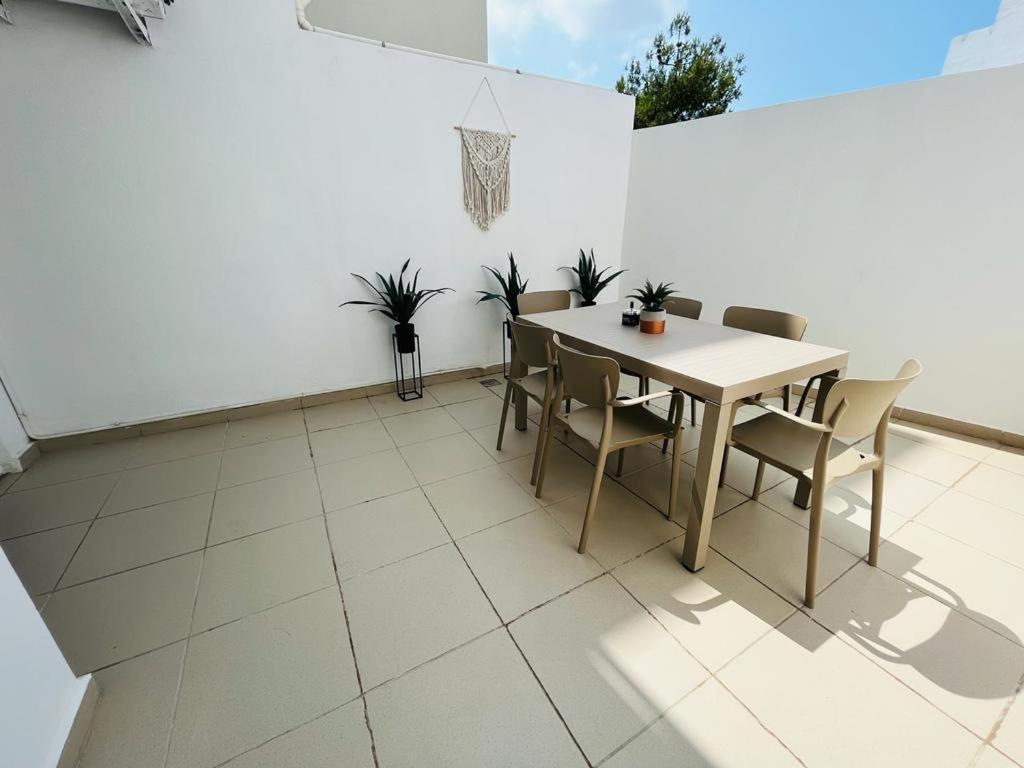 Ferienwohnung Crimson Court Is-Swieqi Exterior foto